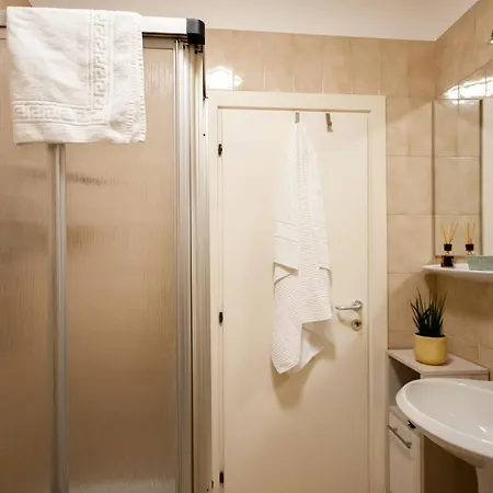 Apartamento Tranquillo Bilocale Vicino Al Centro Storico Bozen