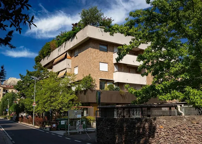 Tranquillo Bilocale Vicino Al Centro Storico Apartamento Bozen